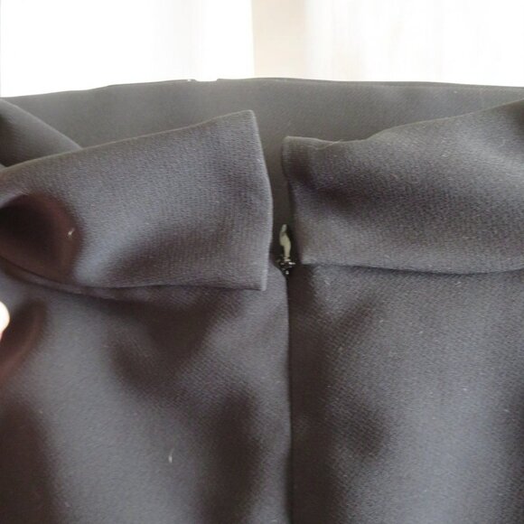 Talbots, Beautiful Black Dress (fitted @ waist) Short Sleeves, Size 10, EUC - Picture 13 of 16